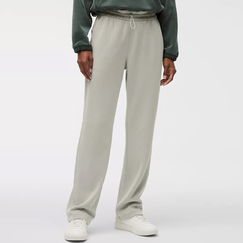 stylish custom design pants for women, tailored by hongfeng to suit your active lifestyle.